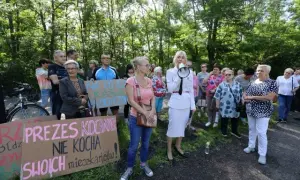 Kto kontroluje radę nadzorczą spółdzielni mieszkaniowej i jak to działa?